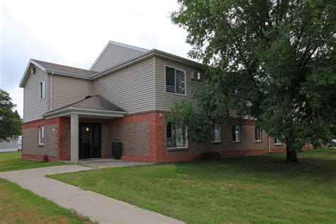 3813 Whispering Meadows Ct NW. . Apartments in bemidji mn